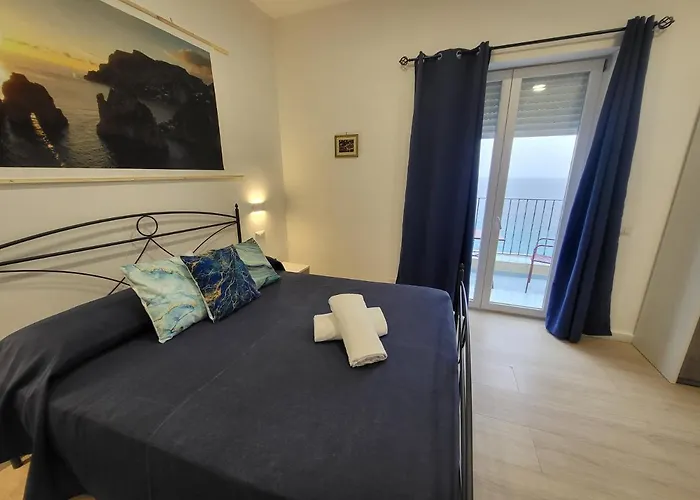 La Bomboniera * קאפרי