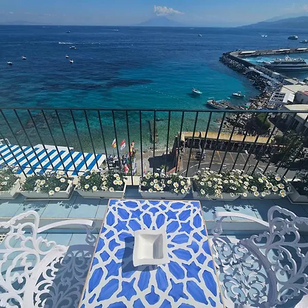 La Bomboniera 아파트 카프리